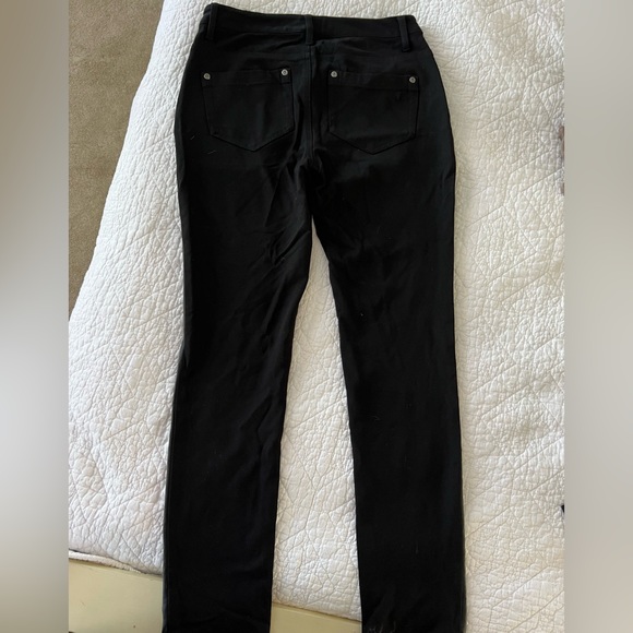 Vince Camuto 26/2 faux leather pants - Picture 2 of 4
